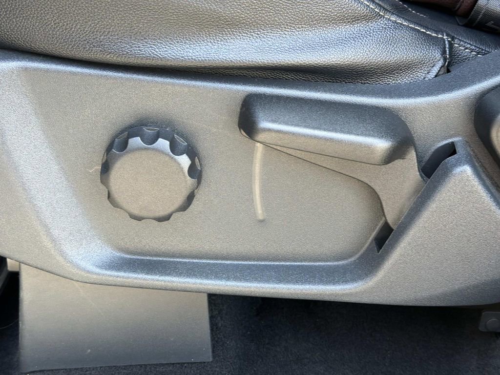 Used 2022 Ford Bronco Wildtrak image 22