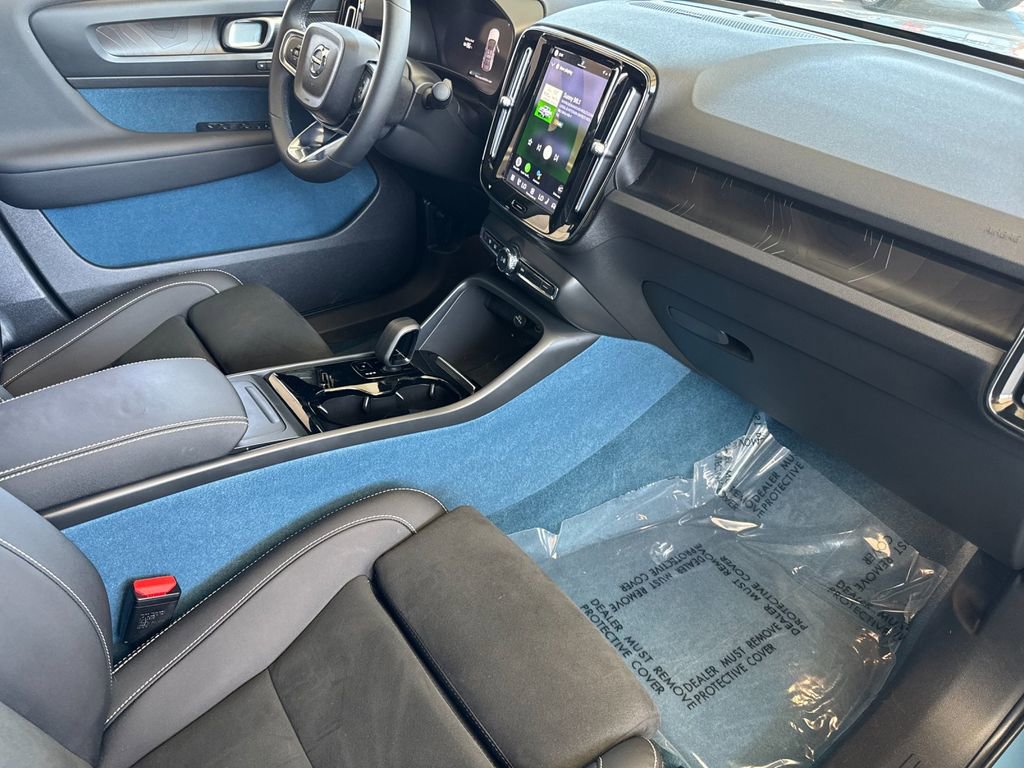 Certified 2023 Volvo C40 P8 Recharge Ultimate image 15