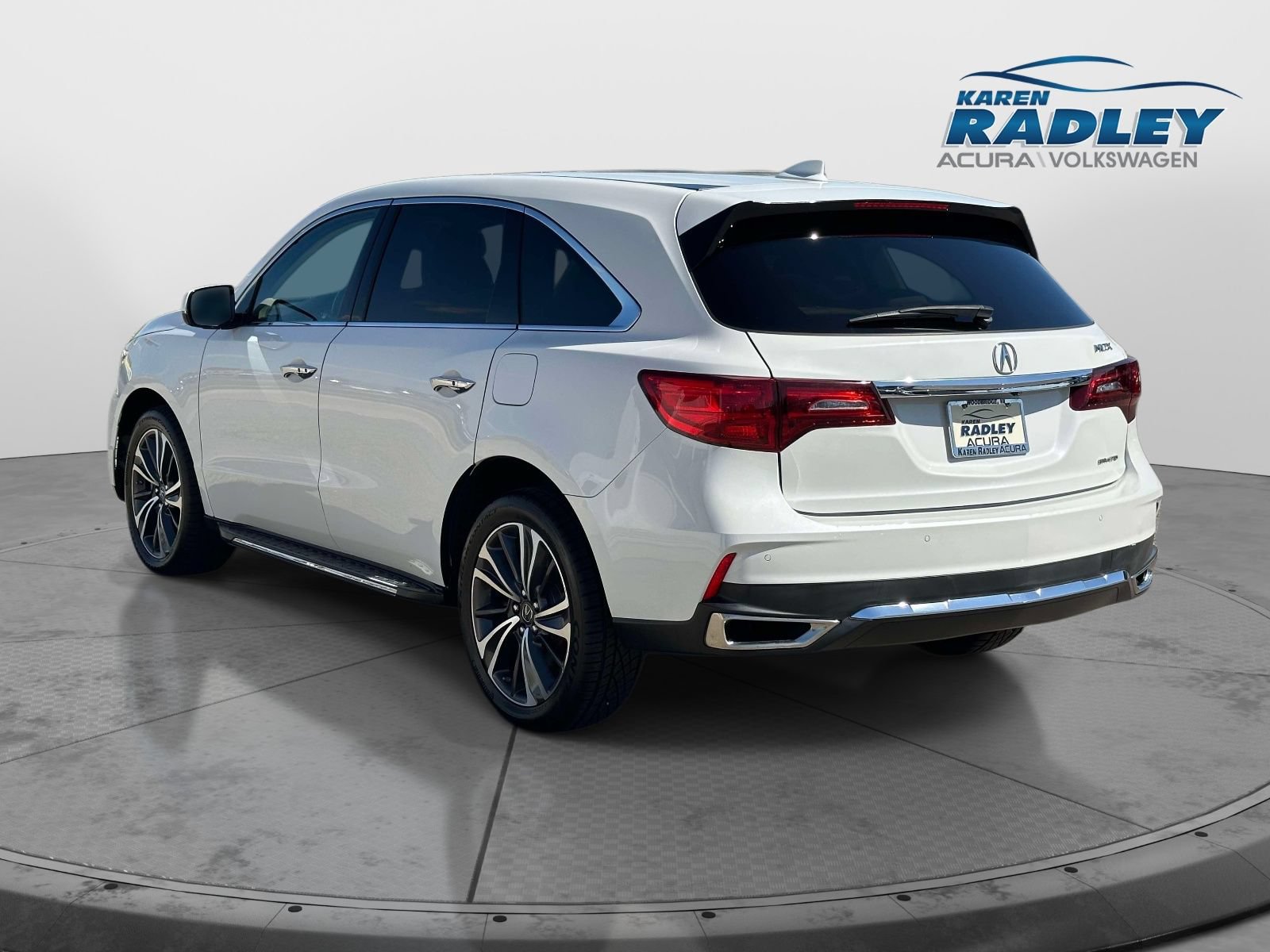 Certified 2020 Acura MDX w/ Technology Package AWD/4WD image 4