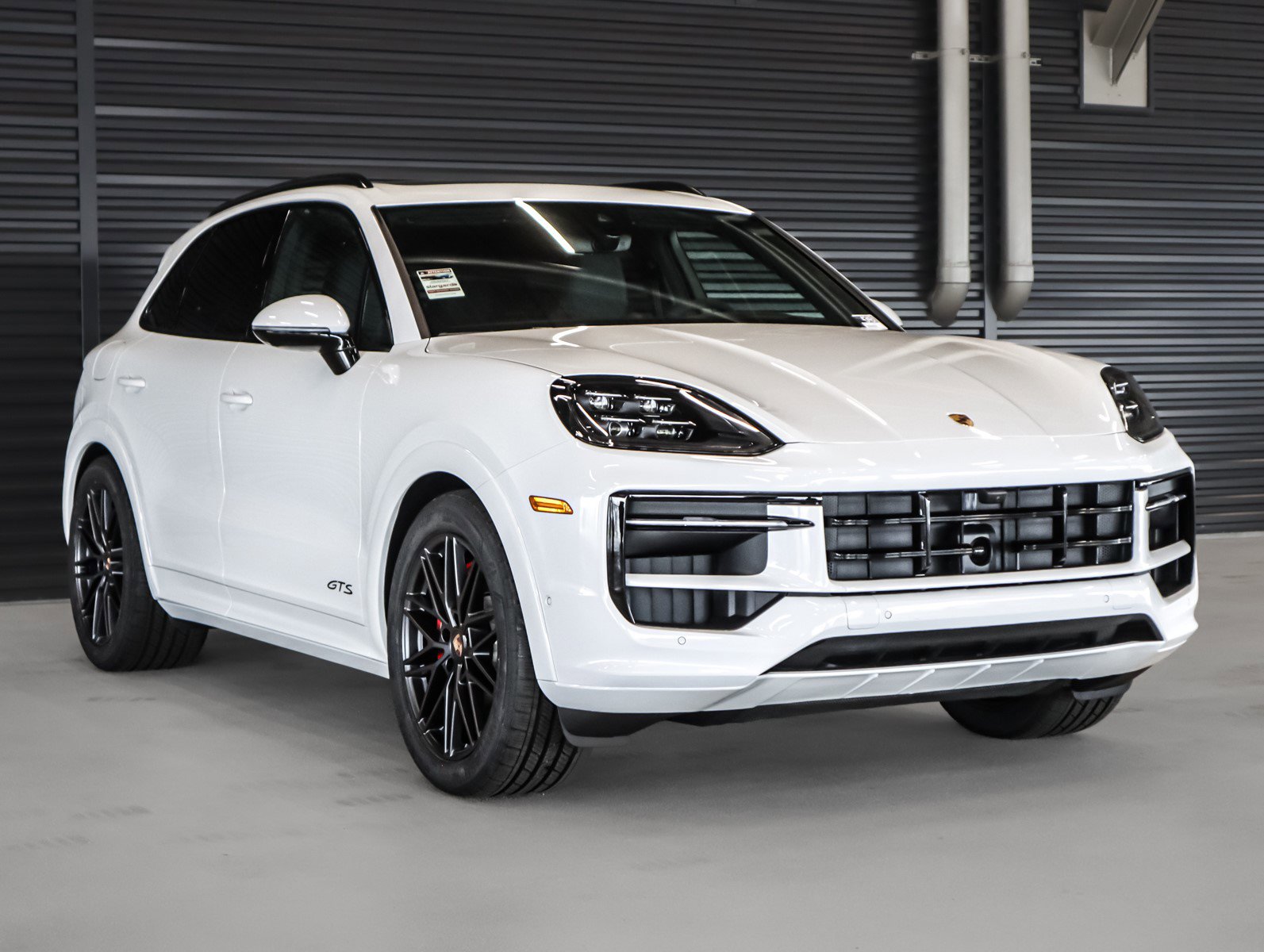 New 2026 Porsche Cayenne GTS image 7