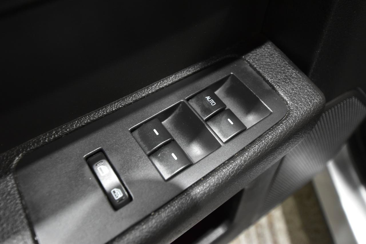 Used 2018 Ford Flex SE FWD image 8