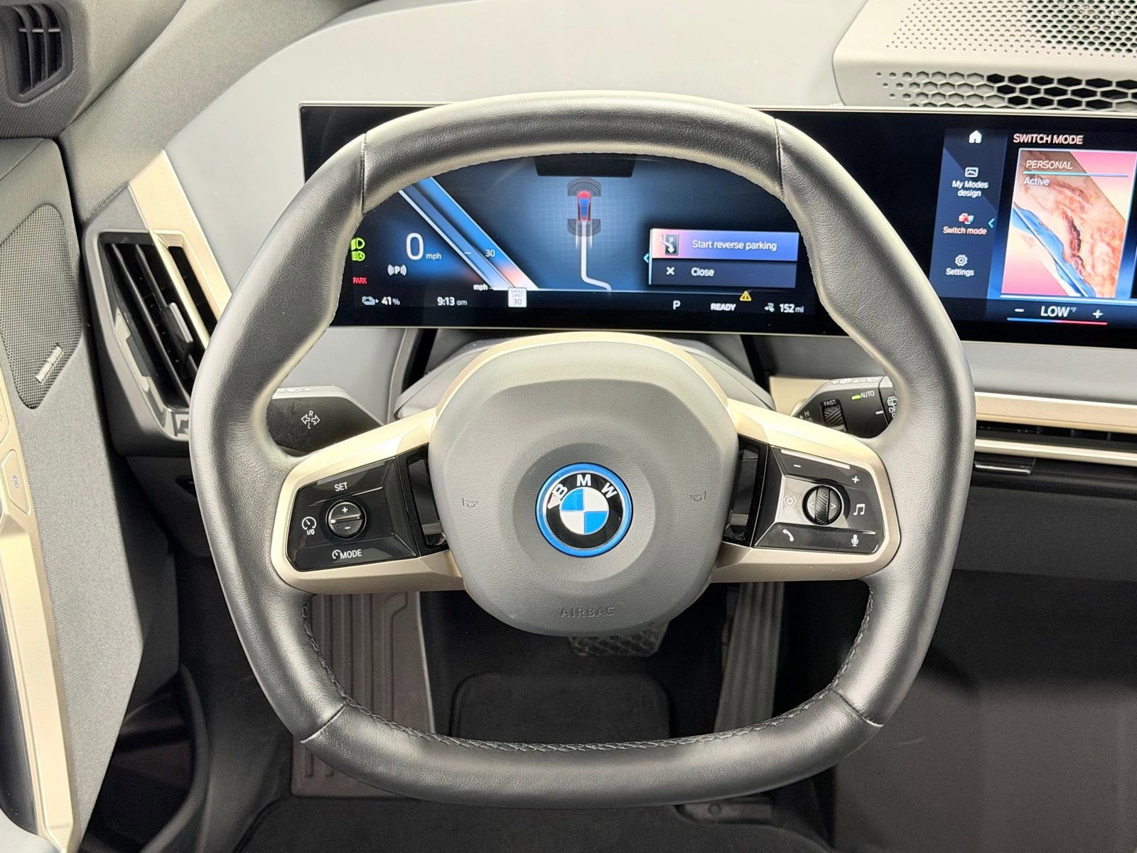 Used 2023 BMW iX xDrive50 w/ Ultimate Package 2 AWD/4WD image 12