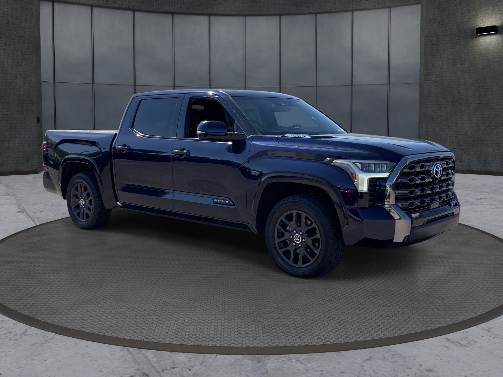 Used 2023 Toyota Tundra Platinum w/ Advanced Package AWD/4WD image 8