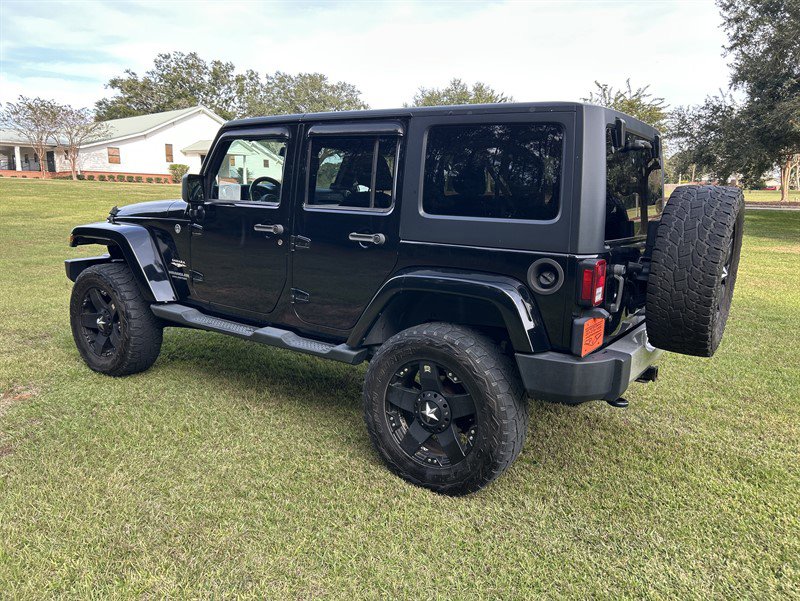 Used 2013 Jeep Wrangler Unlimited Sahara w/ Dual Top Group image 6