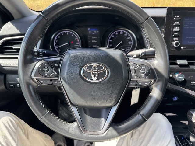 Used 2023 Toyota Camry SE image 18