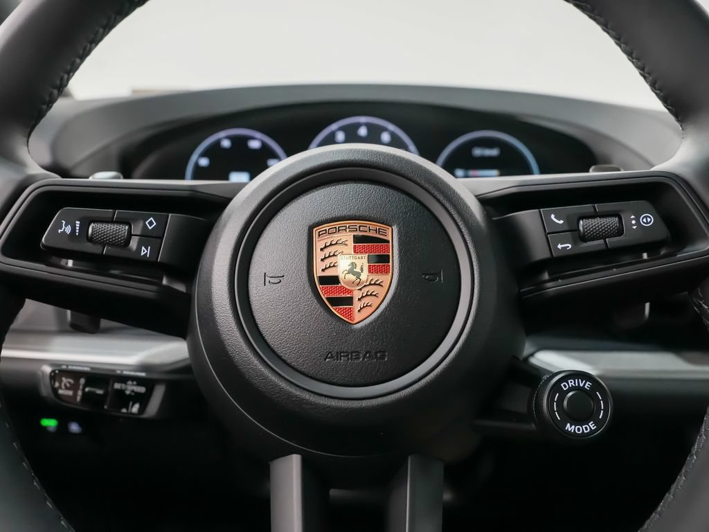 New 2026 Porsche Cayenne Coupe AWD/4WD image 25