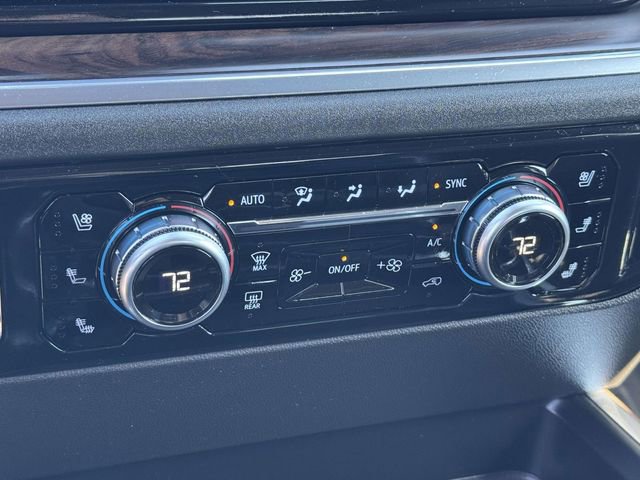 Used 2024 GMC Sierra 2500 SLT w/ SLT Premium Package image 16