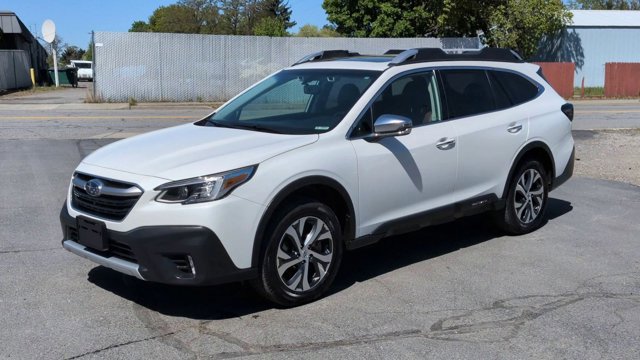 Used 2022 Subaru Outback Touring XT AWD/4WD image 4