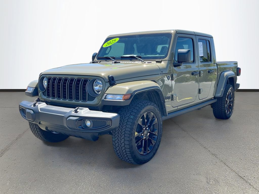 Certified 2025 Jeep Gladiator Mojave AWD/4WD image 3