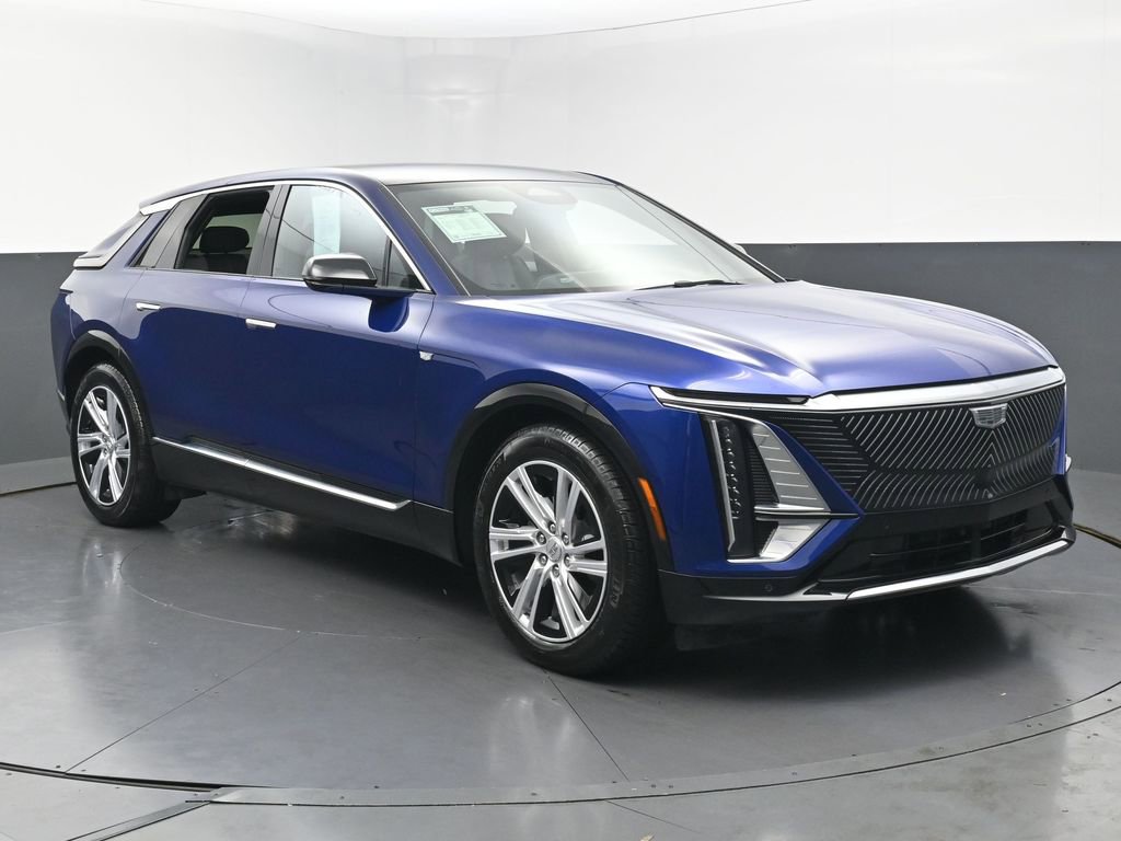Used 2024 Cadillac Lyriq Tech image 2