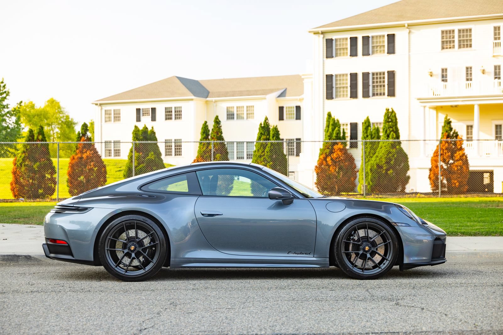 Used 2025 Porsche 911 Carrera GTS RWD image 7