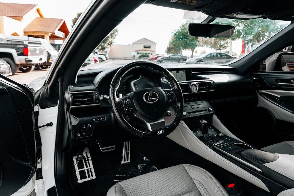 Used 2017 Lexus RC 300 F Sport AWD/4WD image 19