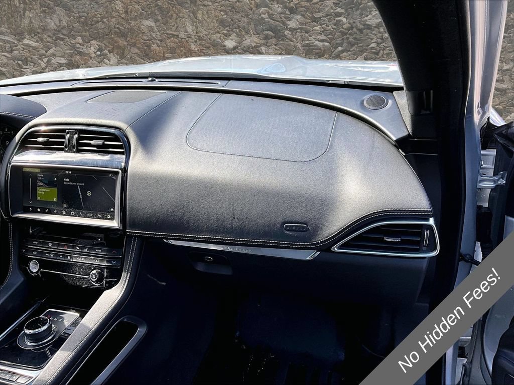 Used 2019 Jaguar F-PACE S AWD/4WD image 15