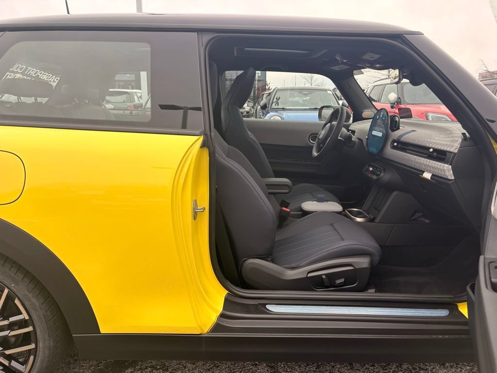 Certified 2026 MINI Cooper S FWD image 18