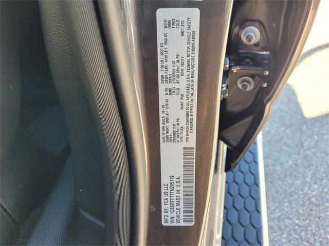 New 2026 RAM 1500 4x4 Crew Cab image 21