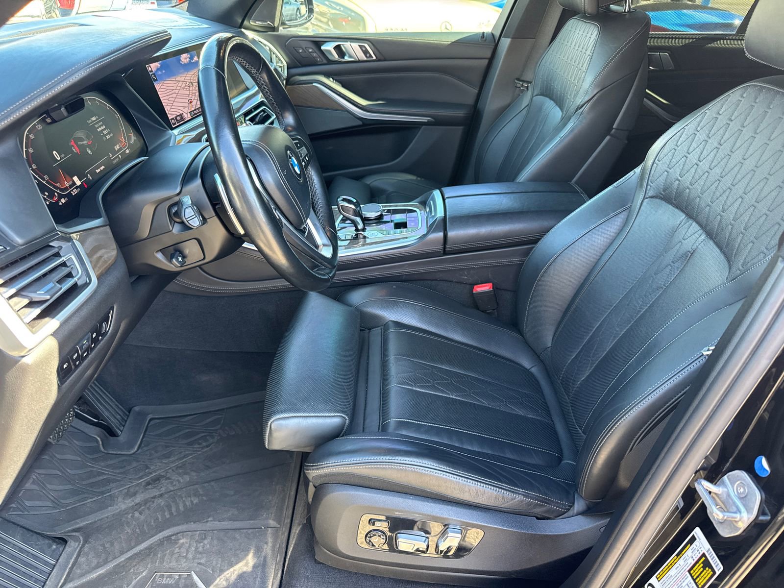 Used 2019 BMW X5 xDrive40i w/ Executive Package AWD/4WD image 11