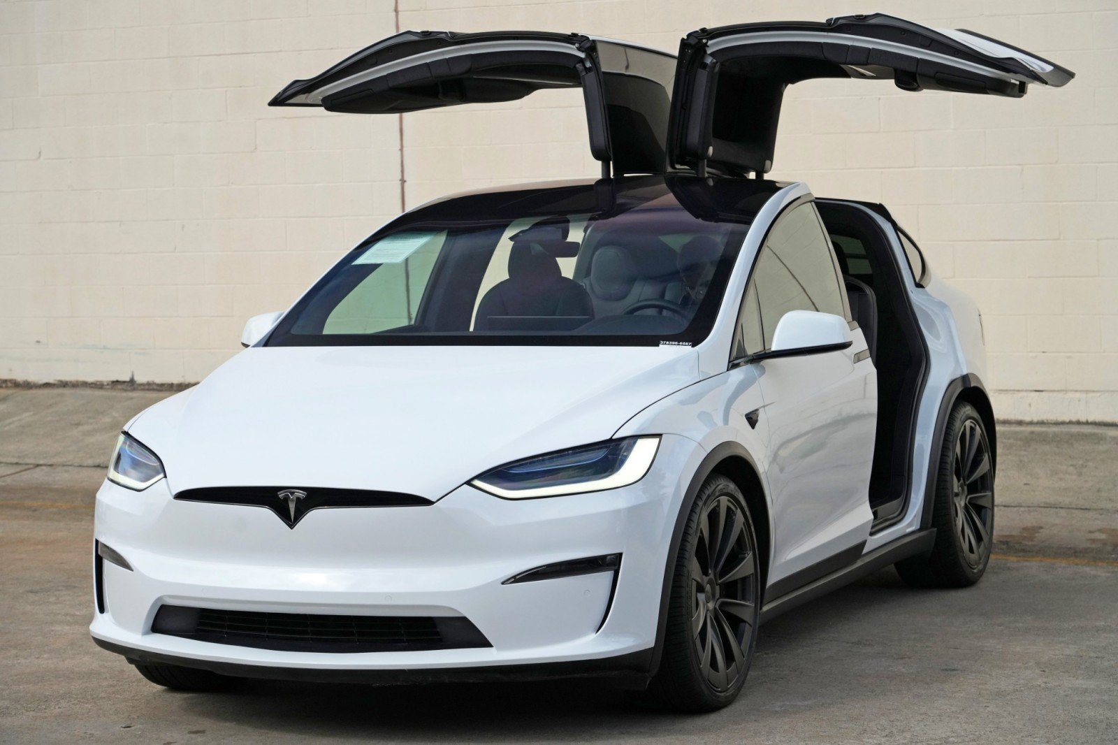 Used 2023 Tesla Model X AWD/4WD image 51