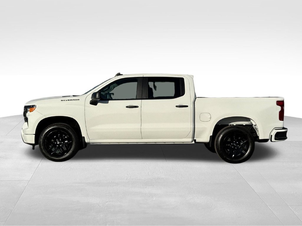 New 2026 Chevrolet Silverado 1500 Custom w/ LPO, Dark Essentials Package RWD image 2