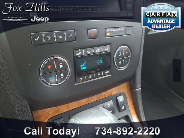 Used 2008 Buick Enclave CXL w/ Entertainment Package #4 AWD/4WD image 25