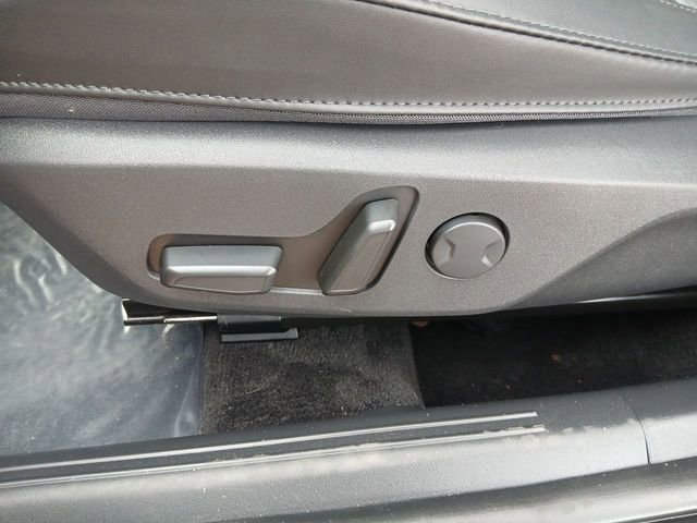 Certified 2023 Kia Niro SX image 12