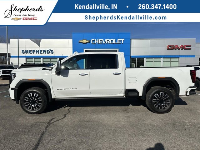 Used 2025 GMC Sierra 3500 Denali Ultimate image 1