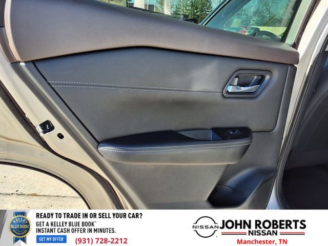 Used 2023 Nissan Rogue SL image 11