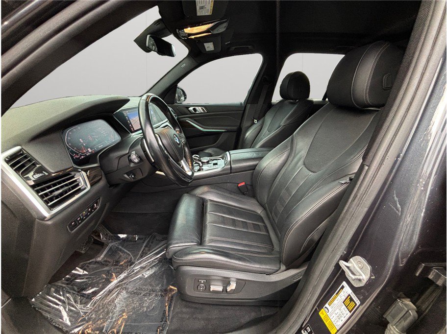 Used 2019 BMW X5 xDrive40i w/ Convenience Package image 2