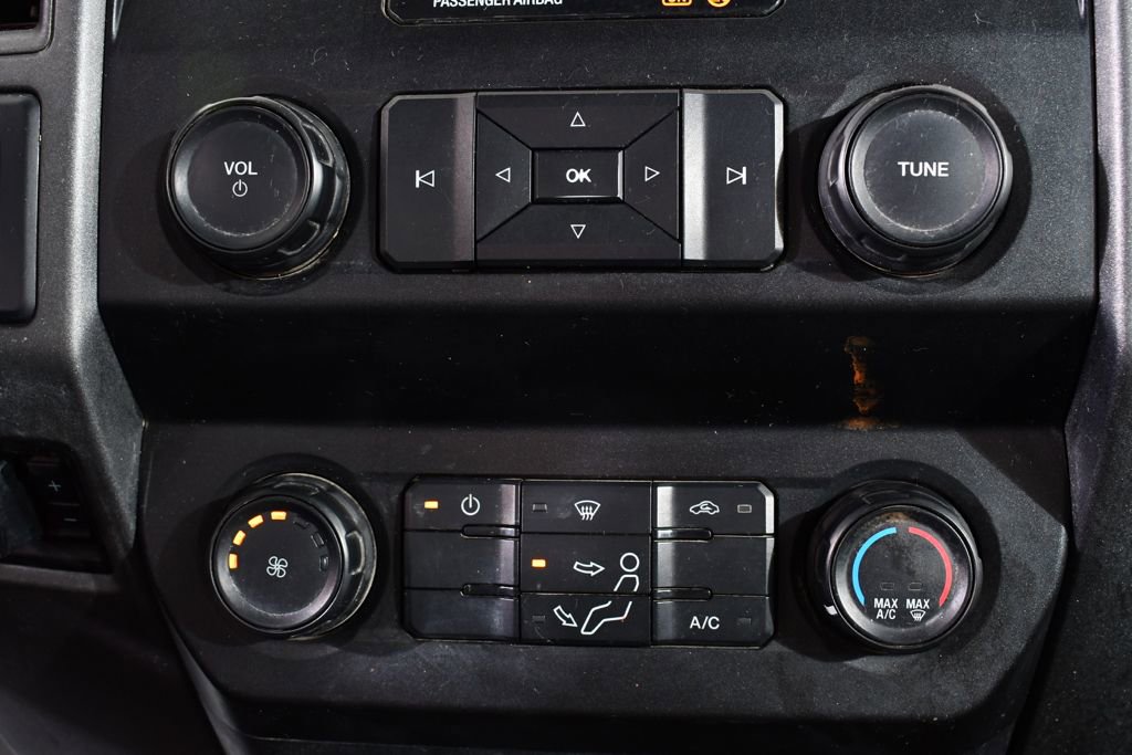 Used 2021 Ford F550 4x4 Regular Cab Super Duty w/ XL Value Package image 27