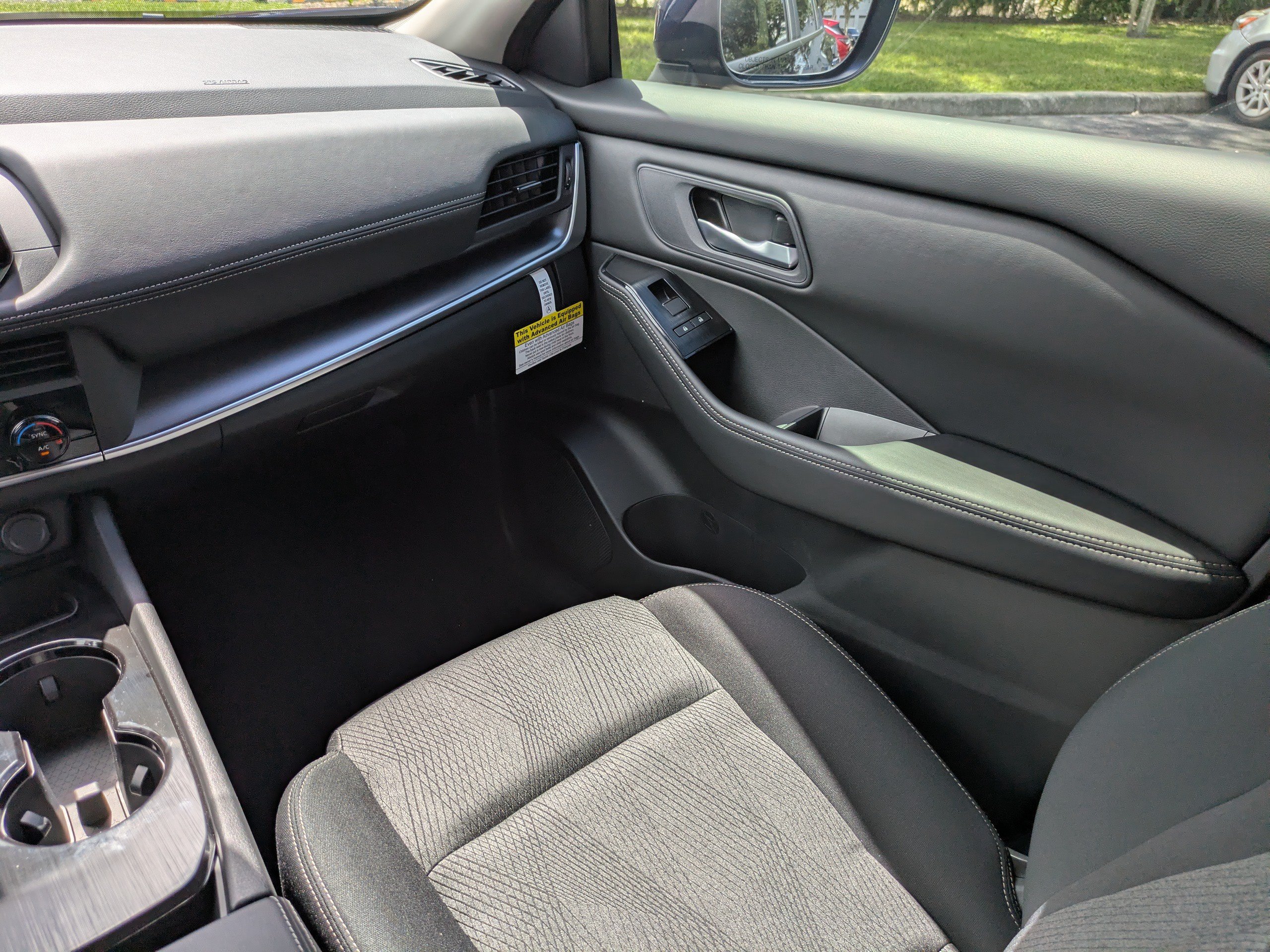 New 2026 Nissan Rogue SV FWD image 19