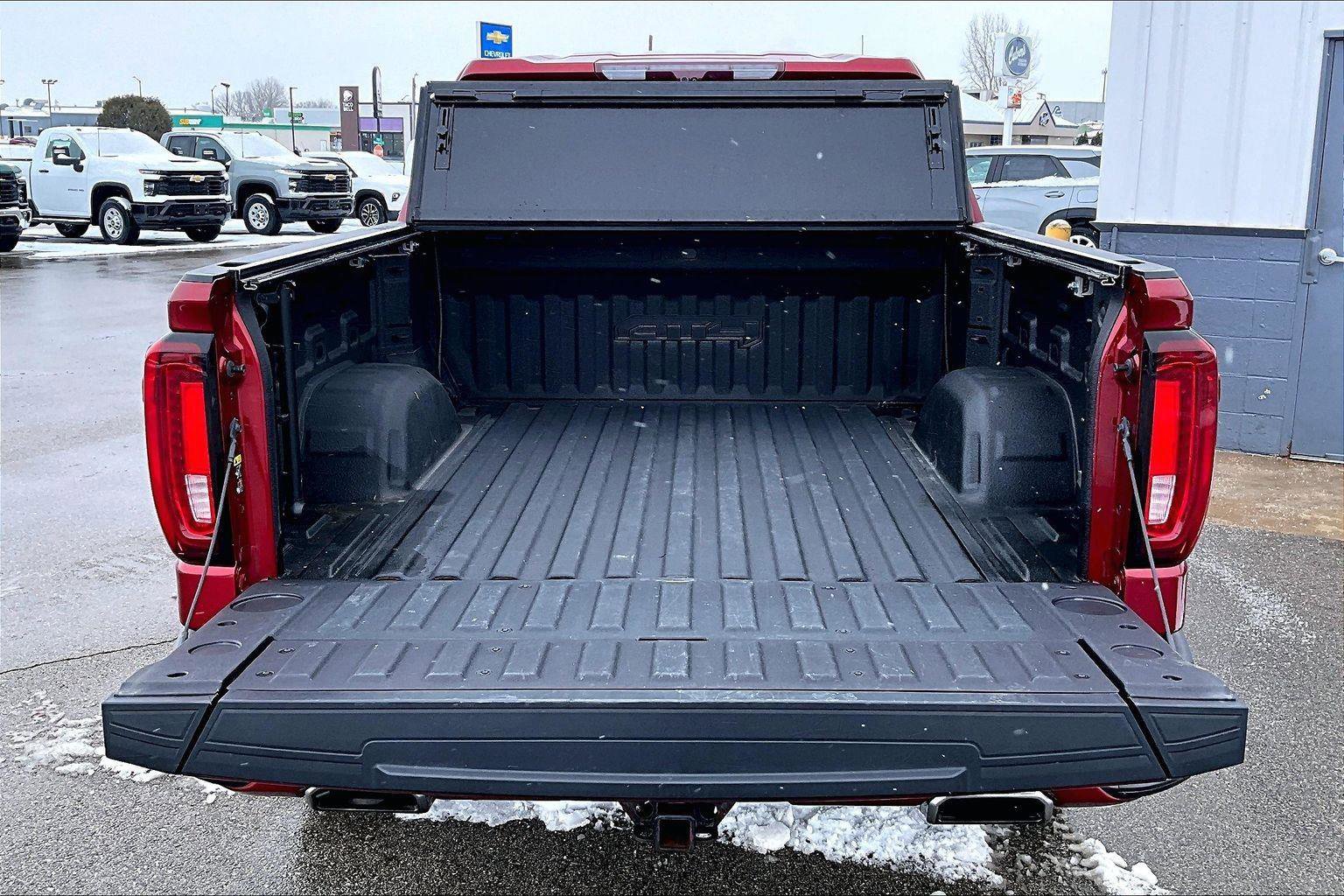 Used 2021 GMC Sierra 1500 AT4 w/ AT4 Value Package image 5