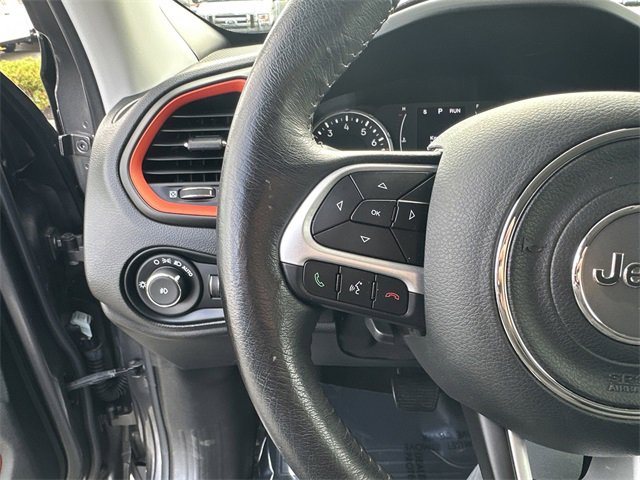 Used 2020 Jeep Renegade Latitude image 26
