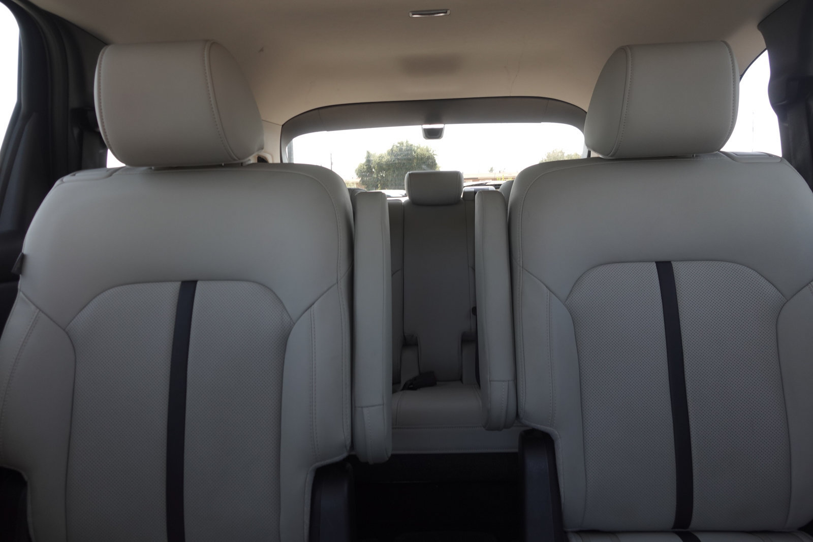 Certified 2024 MAZDA CX-90 Plug-In Hybrid w/ Premium Pkg AWD/4WD image 15