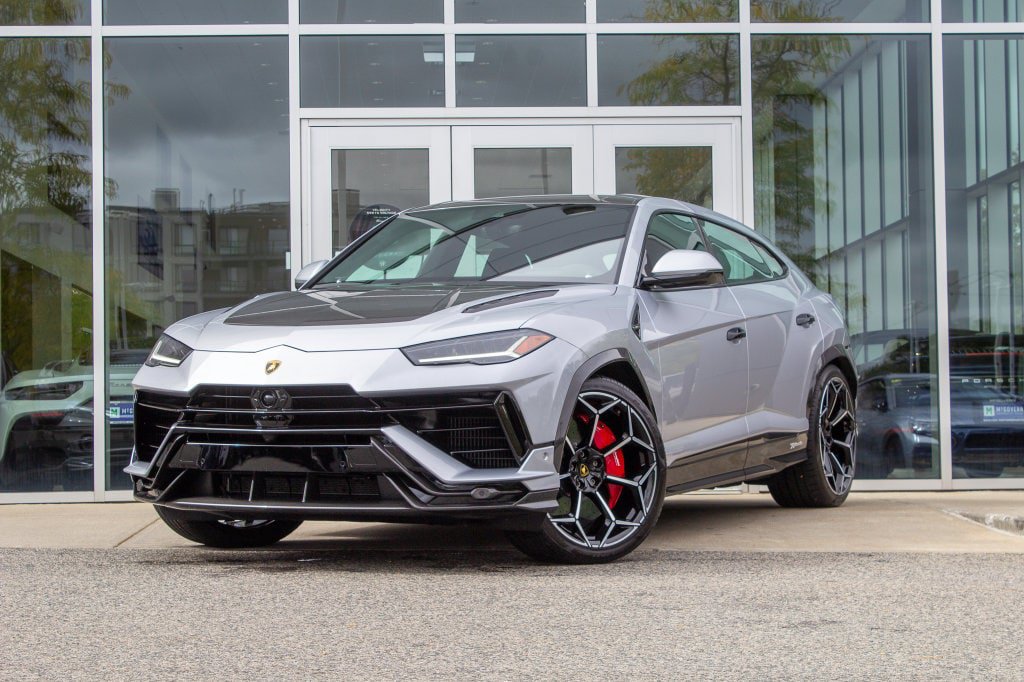 Used 2024 Lamborghini Urus Performante