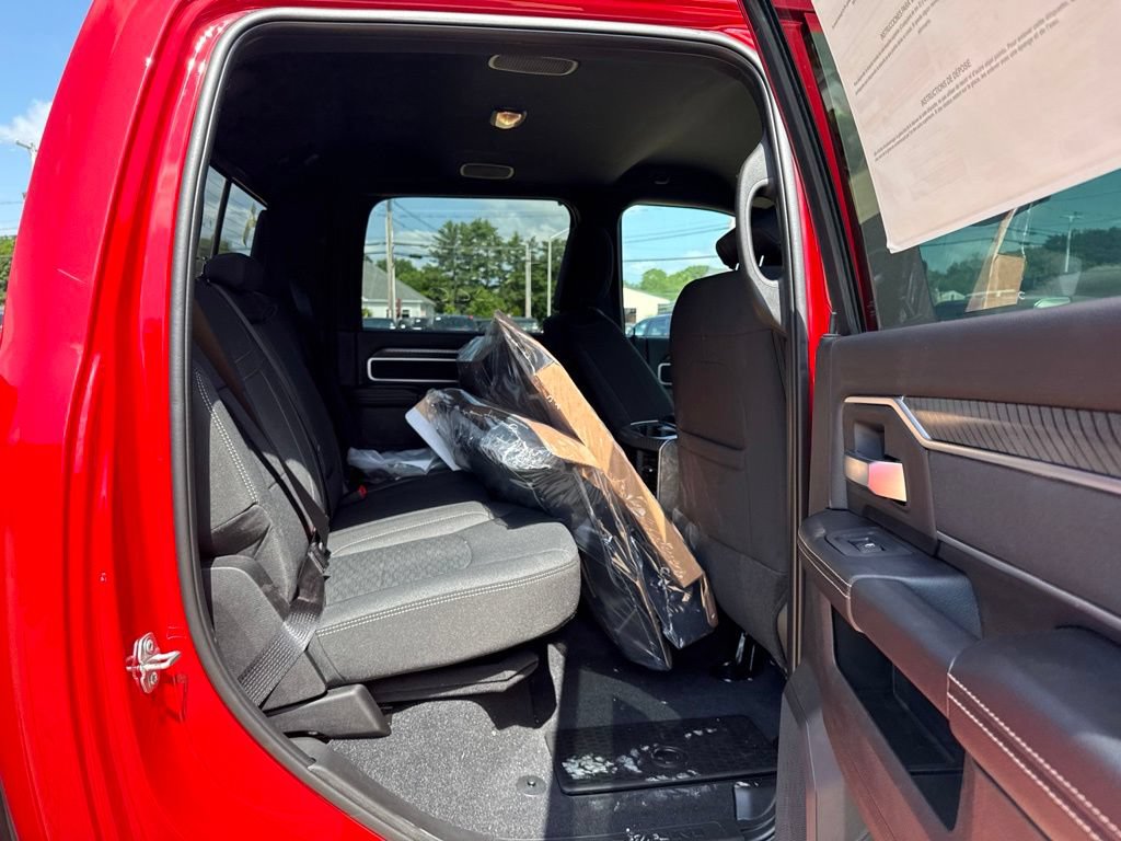 New 2026 RAM 2500 Big Horn AWD/4WD image 23