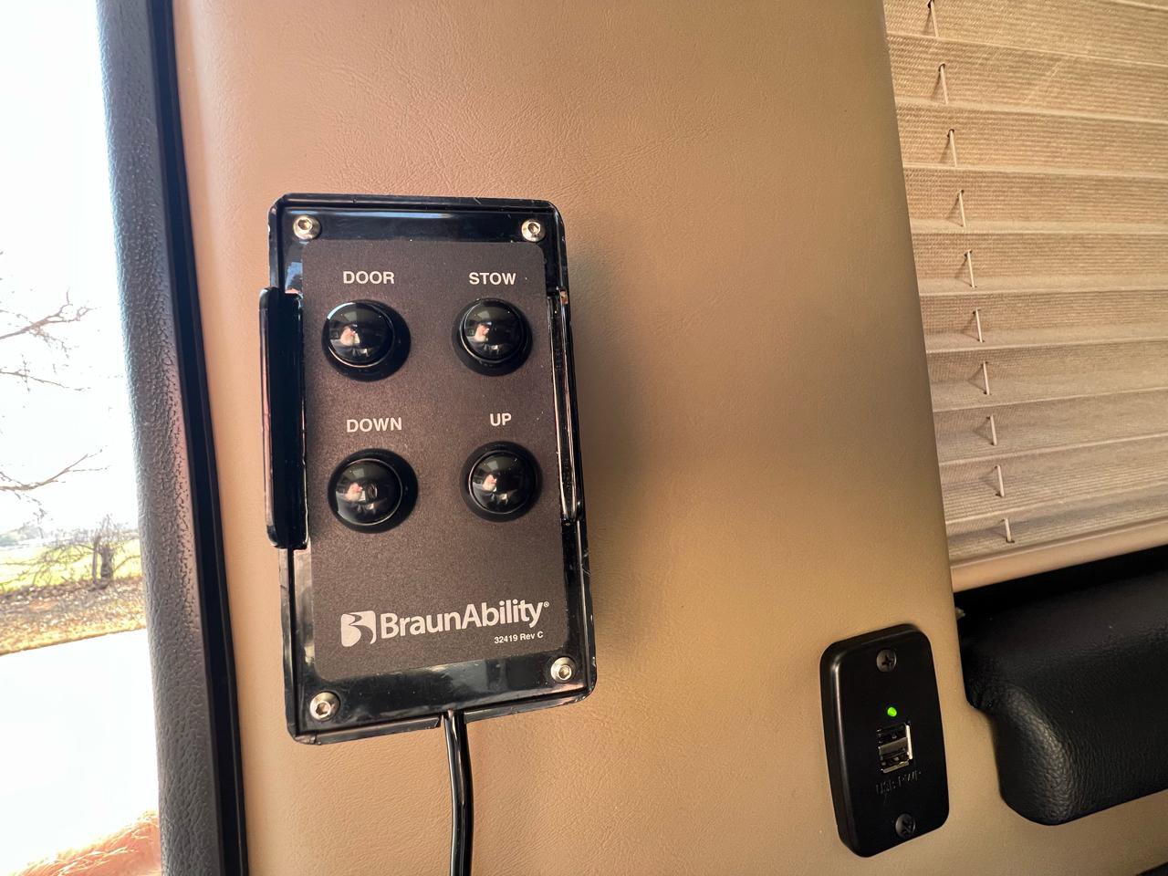 Used 2020 RAM ProMaster 2500 w/ RV Ready Prep Package image 31