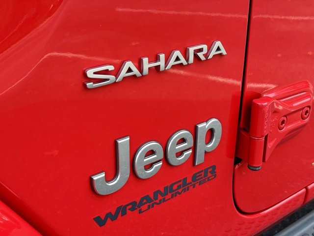 Used 2019 Jeep Wrangler Unlimited Sahara image 15
