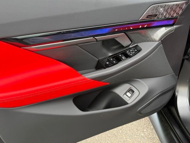 New 2026 BMW M5 Touring image 15