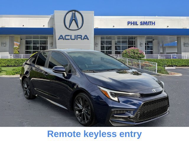 Used 2023 Toyota Corolla XSE FWD image 3