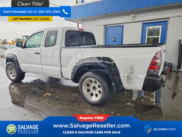 Used 2015 Toyota Tacoma 2WD Access Cab image 3