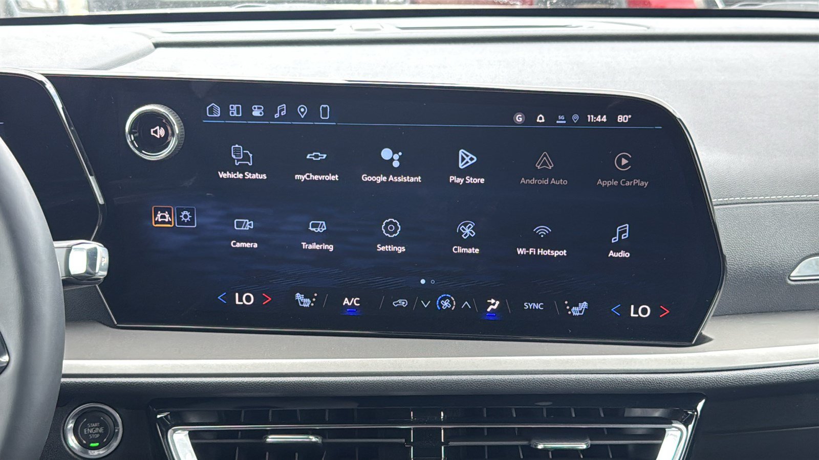 New 2026 Chevrolet Traverse LT w/ Midnight/Sport Edition FWD image 18