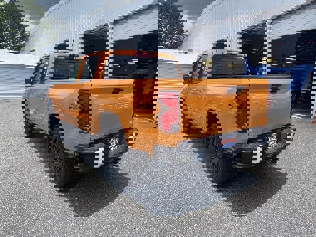 New 2025 Chevrolet Colorado Z71 w/ Technology Package image 5