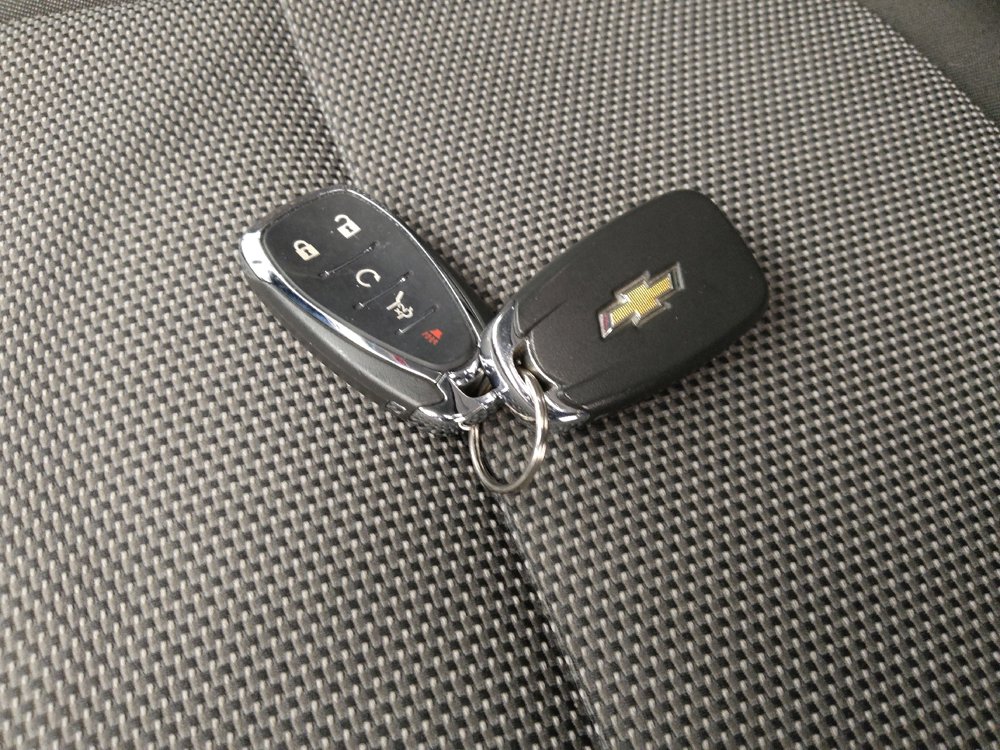 Used 2019 Chevrolet Traverse LT image 32