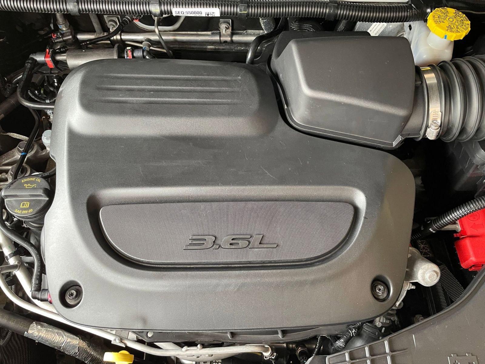 Used 2024 Chrysler Pacifica Touring-L image 35