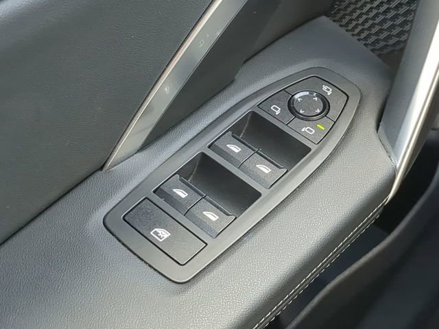 Used 2025 BMW X2 xDrive28i image 29