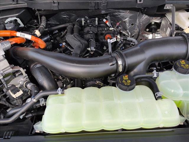 New 2025 Ford F150 Platinum w/ Equipment Group 702A High image 16