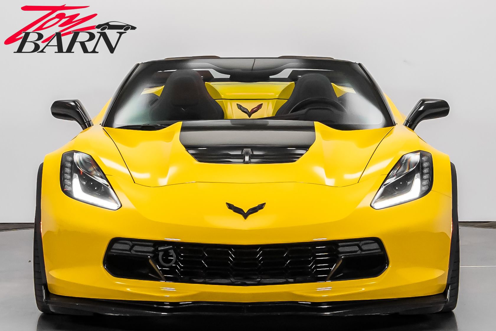 Used 2015 Chevrolet Corvette Z06 w/ 2LZ Preferred Equipment Group image 8