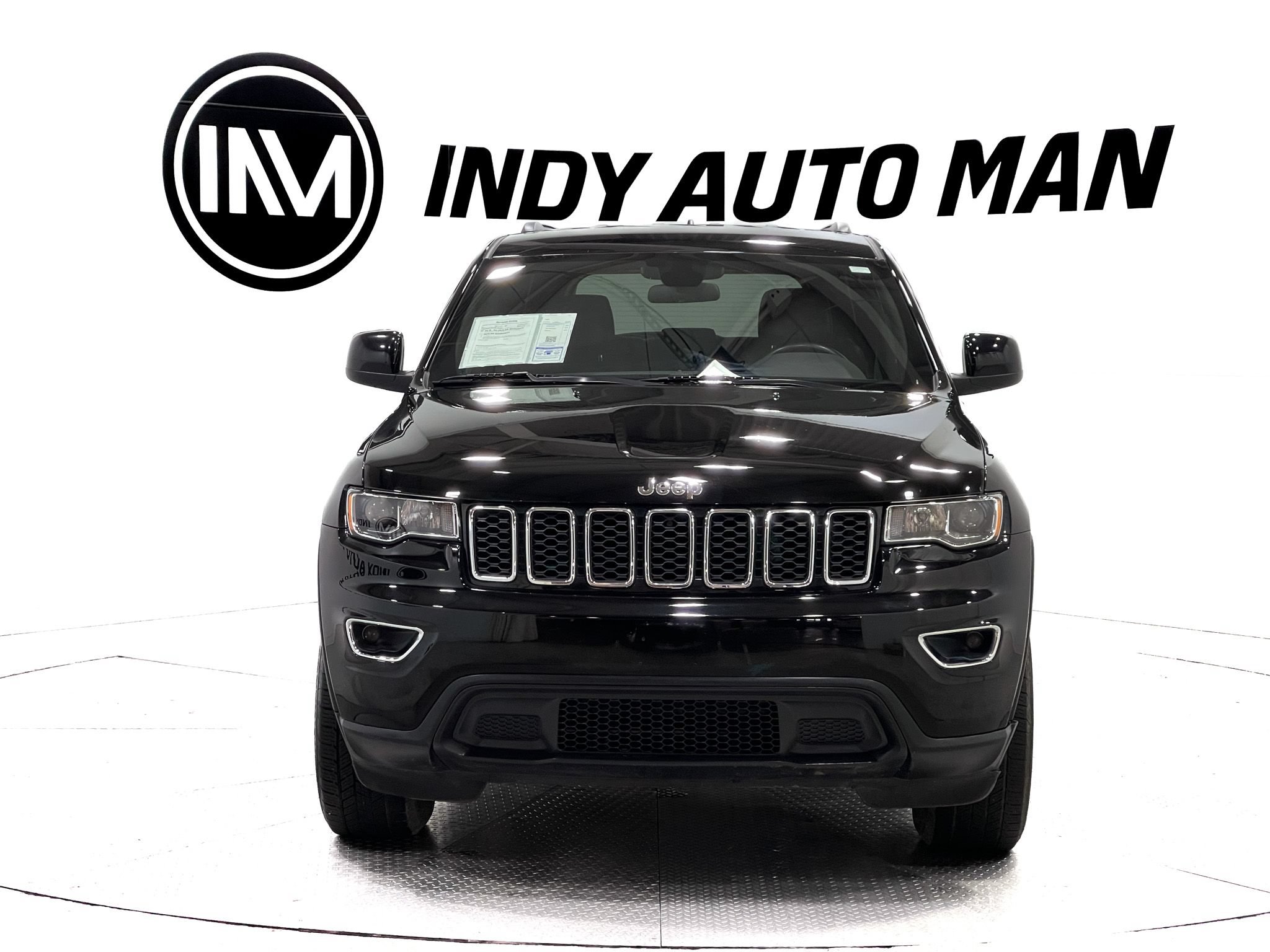 Used 2021 Jeep Grand Cherokee Laredo X AWD/4WD image 9