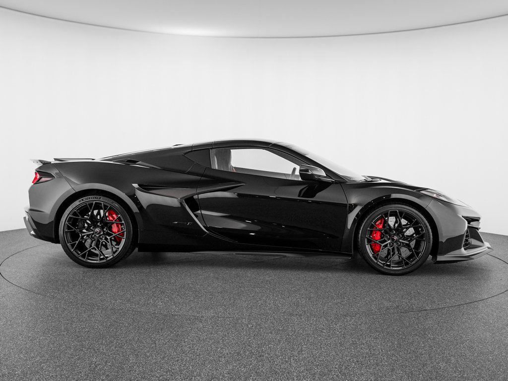 Used 2026 Chevrolet Corvette ZR1 RWD image 7