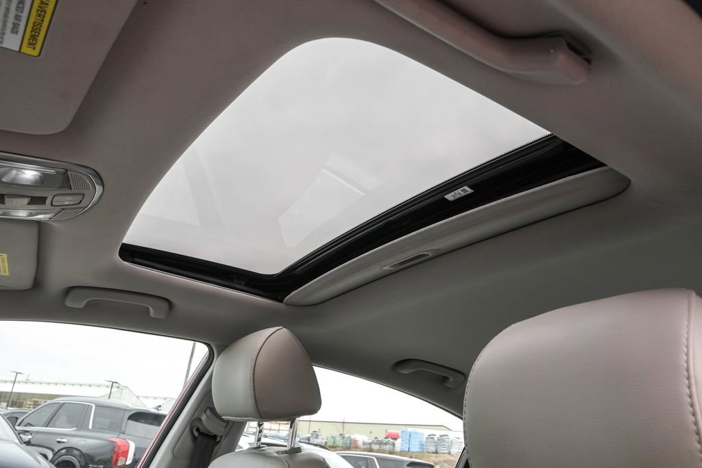 Used 2018 Hyundai Sonata Limited w/ Cargo Package image 8