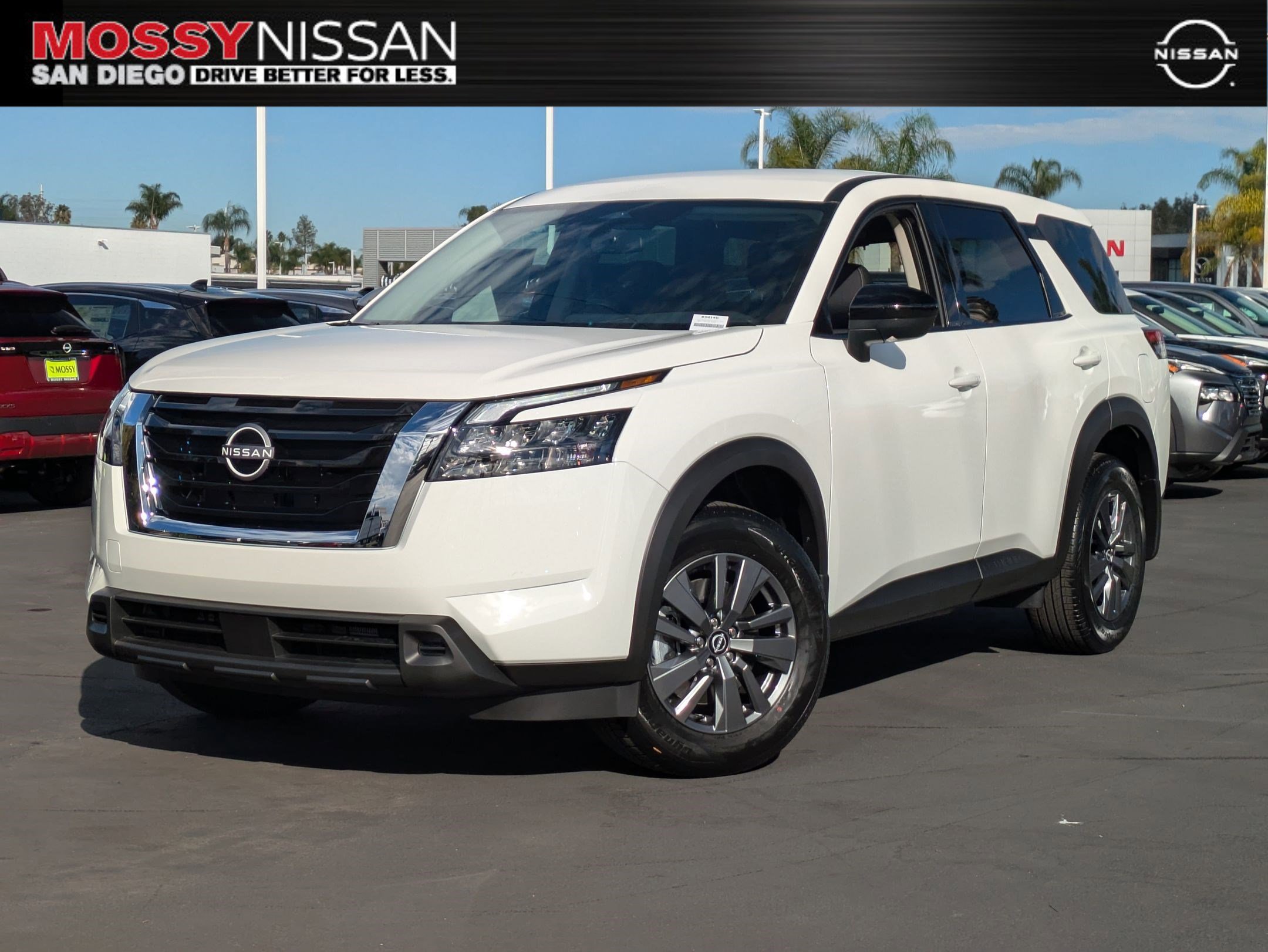 New 2025 Nissan Pathfinder S